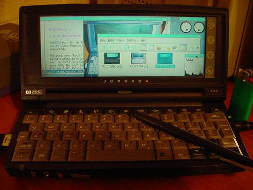 Ok, ok, kuickshow actually runs on a pc ;)